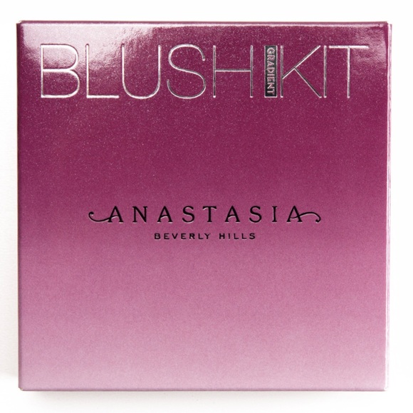 Anastasia Beverly Hills Blush Kit Color: Gradient - Picture 6 of 8